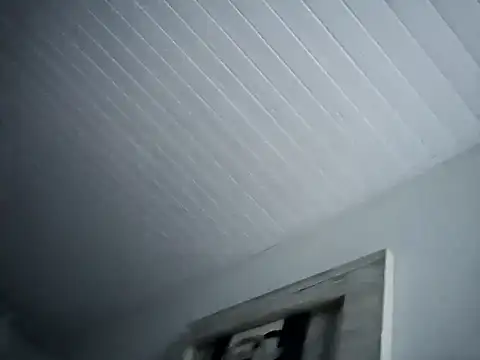 Snapshot of misteriosocam40 chatting on March 22, 4:05 am misteriosocam40 online show from March 22, 4:05 am