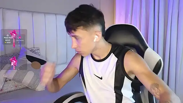 Rome cortes online show from March 18, 7:28 pm