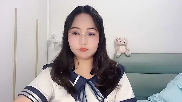 Snapshot of Susu-36E chatting on April 18, 7:34 am Susu-36E online show from April 18, 7:34 am