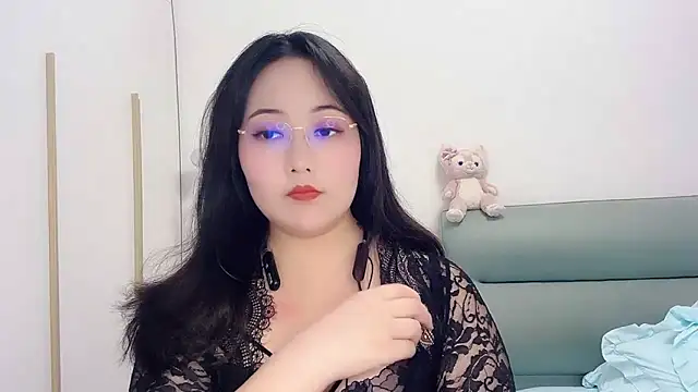 Snapshot of Susu-36E chatting on April 19, 7:51 am Susu-36E online show from April 19, 7:51 am