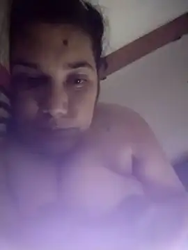 Solcitolovee online show from March 23, 6:06 am