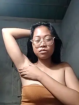 angelpinay44 online show from March 23, 8:24 pm