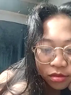 angelpinay44 online show from March 24, 3:17 pm