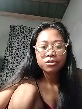 angelpinay44 online show from March 29, 4:29 pm