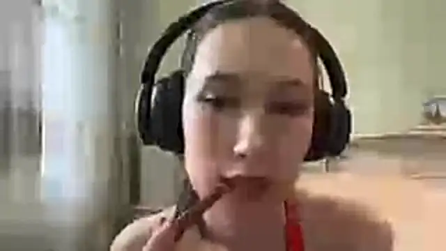 Snapshot of UpdatedRectus chatting on March 10, 12:10 pm UpdatedRectus online show from March 10, 12:10 pm