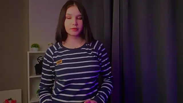 Snapshot of EnidRitzel chatting on March 2, 7:10 pm EnidRitzel online show from March 2, 7:10 pm