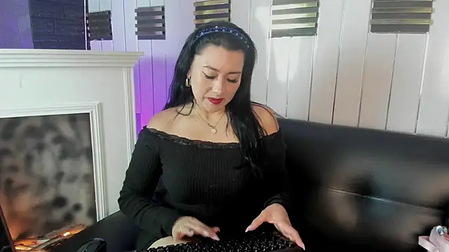 Terra  Rouse  online show from July 1, 10:28 am
