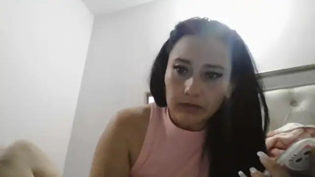 Terra  Rouse  online show from July 17, 10:47 pm