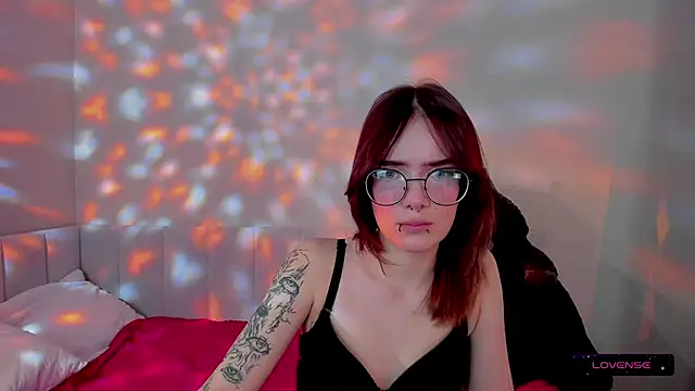 Snapshot of Marika_Degas chatting on March 12, 12:33 pm Marika Degas online show from March 12, 12:33 pm