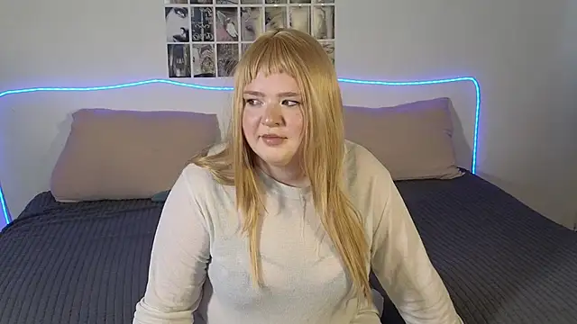 Kris Big Ass online show from March 1, 7:32 am