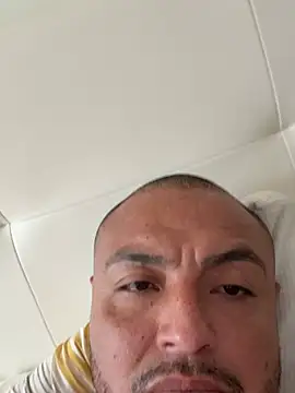 alexandeerr1986 online show from June 24, 8:24 am
