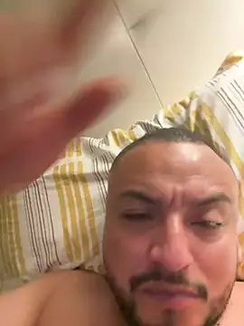alexandeerr1986 online show from July 23, 12:46 am
