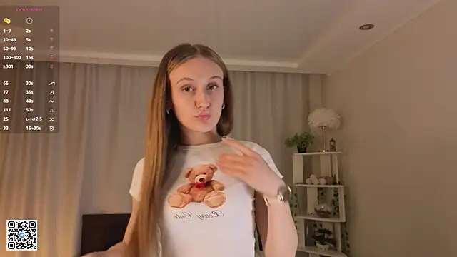 Snapshot of ElidiaPetit chatting on March 19, 6:23 pm ElidiaPetit online show from March 19, 6:23 pm