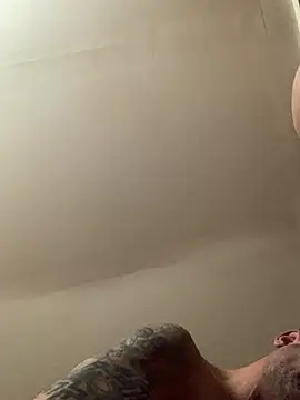 bla696922 online show from April 3, 1:25 am