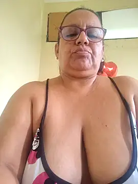 Snapshot of Roxy_77 chatting on March 7, 6:16 pm Roxy 77 online show from March 7, 6:16 pm