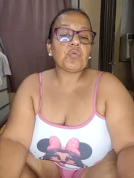 Snapshot of Roxy_77 chatting on March 21, 4:06 am Roxy 77 online show from March 21, 4:06 am