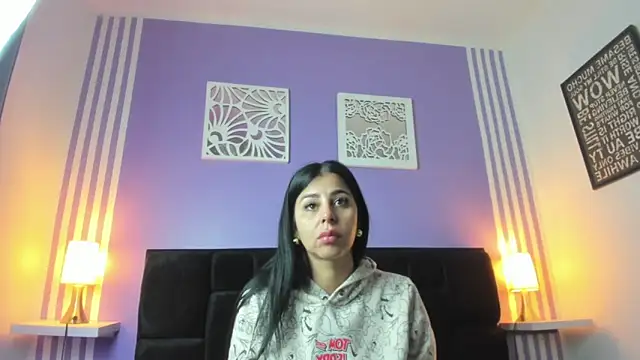 Snapshot of KataleyaVillalobos chatting on March 22, 12:19 pm KataleyaVillalobos online show from March 22, 12:19 pm