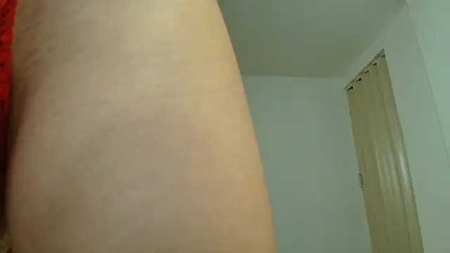 Snapshot of AmbarLee_ chatting on May 4, 12:12 pm AmbarLee online show from May 4, 12:12 pm
