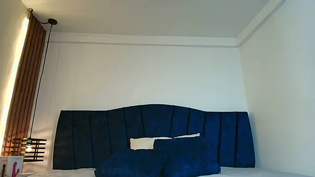 Snapshot of AmbarLee_ chatting on June 23, 12:14 pm AmbarLee online show from June 23, 12:14 pm