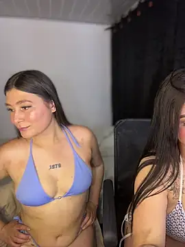 Snapshot of Miss_Dani chatting on March 20, 5:34 am Miss Dani online show from March 20, 5:34 am