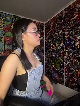 Snapshot of Anni_Rose chatting on March 1, 11:56 am Anni Rose online show from March 1, 11:56 am