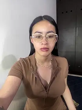 Snapshot of Anni_Rose chatting on March 23, 9:02 am Anni Rose online show from March 23, 9:02 am