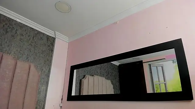 allisson cherry online show from March 11, 8:04 pm