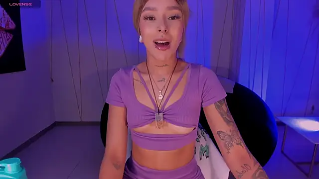 ClaireDawsonX online show from March 12, 3:12 am