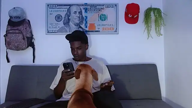 Snapshot of charles_king chatting on March 23, 4:22 pm charles king online show from March 23, 4:22 pm