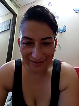 Snapshot of Lucia_Rios chatting on March 3, 11:10 pm Lucia Rios online show from March 3, 11:10 pm