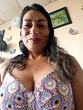 Lucia Rios online show from June 15, 8:22 pm
