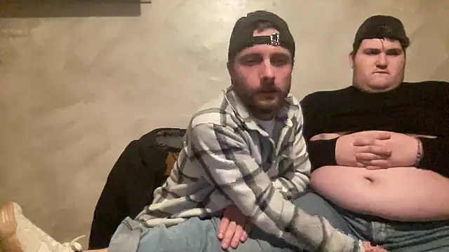 Snapshot of coppiachaserchubby chatting on March 9, 10:47 pm coppiachaserchubby online show from March 9, 10:47 pm