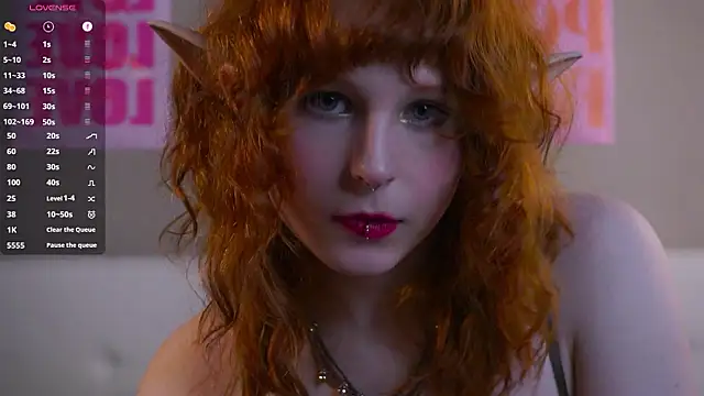 Snapshot of NadaMagby chatting on March 12, 12:22 pm NadaMagby online show from March 12, 12:22 pm