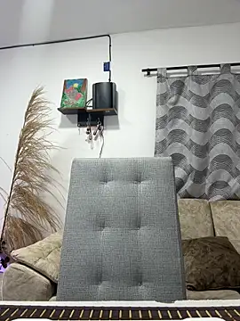 Snapshot of euforia_grant chatting on March 4, 4:51 am euforia grant online show from March 4, 4:51 am