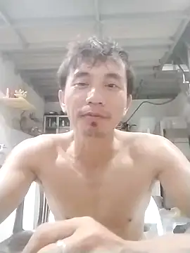 Snapshot of traiwe06 chatting on March 27, 9:21 am traiwe06 online show from March 27, 9:21 am