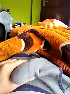 Snapshot of bigdick_0_7 chatting on March 21, 9:25 am bigdick 0 7 online show from March 21, 9:25 am