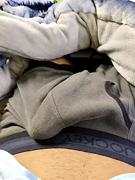 Snapshot of bigdick_0_7 chatting on March 24, 11:04 am bigdick 0 7 online show from March 24, 11:04 am