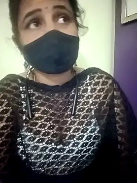 Snapshot of Tamil_Rani- chatting on March 19, 1:31 am Tamil Rani- online show from March 19, 1:31 am