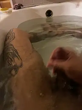 Snapshot of bkigdick225 chatting on March 1, 8:49 am bkigdick225 online show from March 1, 8:49 am