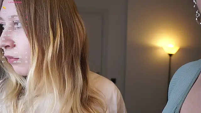 Snapshot of JerriJereb chatting on March 7, 5:54 pm JerriJereb online show from March 7, 5:54 pm