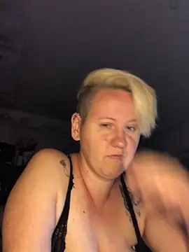 SofiaAmour online show from June 20, 6:33 pm