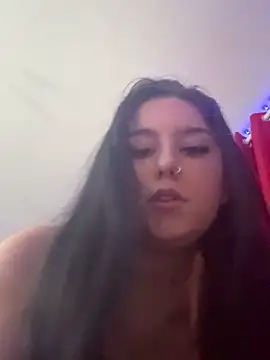 prettydolly127 online show from March 12, 11:44 pm