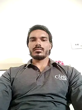 Snapshot of Rocky_boy4 chatting on March 1, 5:42 am Rocky boy4 online show from March 1, 5:42 am