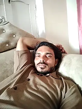 Snapshot of Rocky_boy4 chatting on March 9, 8:51 am Rocky boy4 online show from March 9, 8:51 am