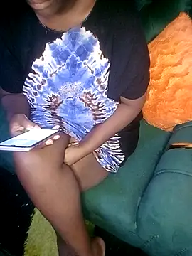 Snapshot of gomo22 chatting on March 28, 5:07 am gomo22 online show from March 28, 5:07 am