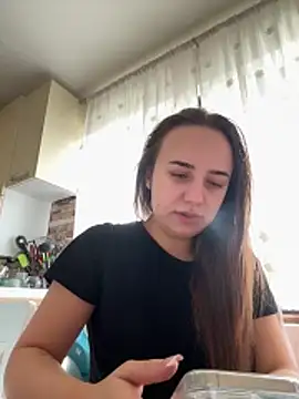 Snapshot of adellasweet chatting on March 20, 12:10 pm adellasweet online show from March 20, 12:10 pm