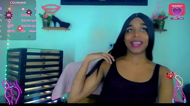 Snapshot of Nashla_D_- chatting on March 18, 4:59 am Nashla D - online show from March 18, 4:59 am