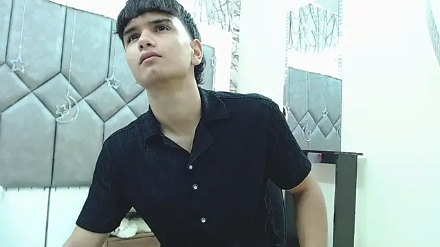 Snapshot of Steve_Hotman chatting on March 18, 11:57 am Steve Hotman online show from March 18, 11:57 am