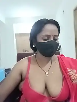 Snapshot of misti-boudii chatting on July 20, 10:39 am misti-boudii online show from July 20, 10:39 am
