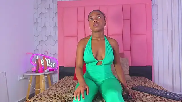 Snapshot of ashlleyray chatting on March 24, 7:19 pm ashlleyray online show from March 24, 7:19 pm